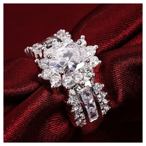 Estrella kristályos-ezüstös gyűrű